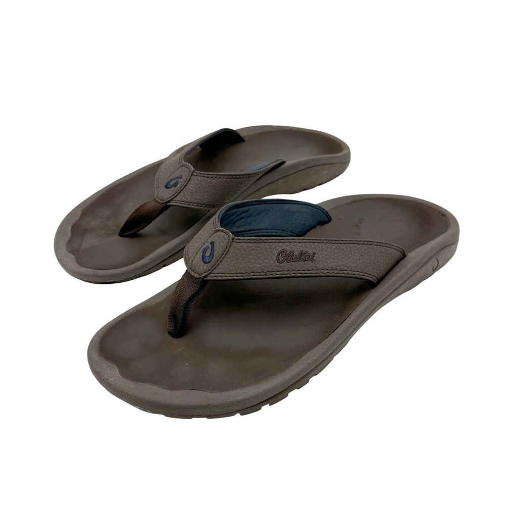 OluKai Ohana Mens 11 Chocolate Brown Flip Flop Sandals Beach Surf Coastal EUC